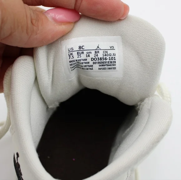 Jordan 11 Retro (TD) 8C – Sail/Velvet Brown/Atmosphere – Great Condition - Picture 9 of 9